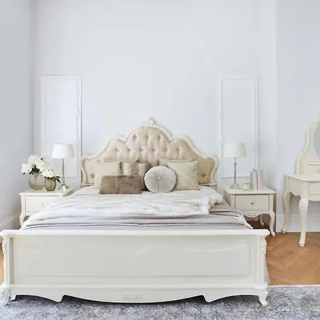 Araba Fenice Feriehus